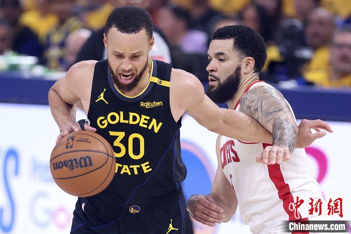 希尔德打出生涯之战砍下33分9记三分，勇士客场