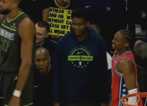 爱德华兹膝盖伤势拖累森林狼季后赛征程，库里