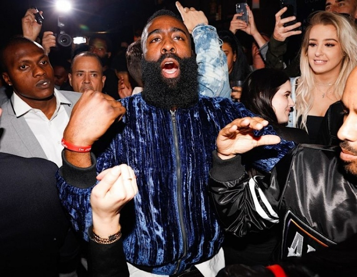 哈登巅峰时期夜生活曝光：彻夜狂欢后清晨训练